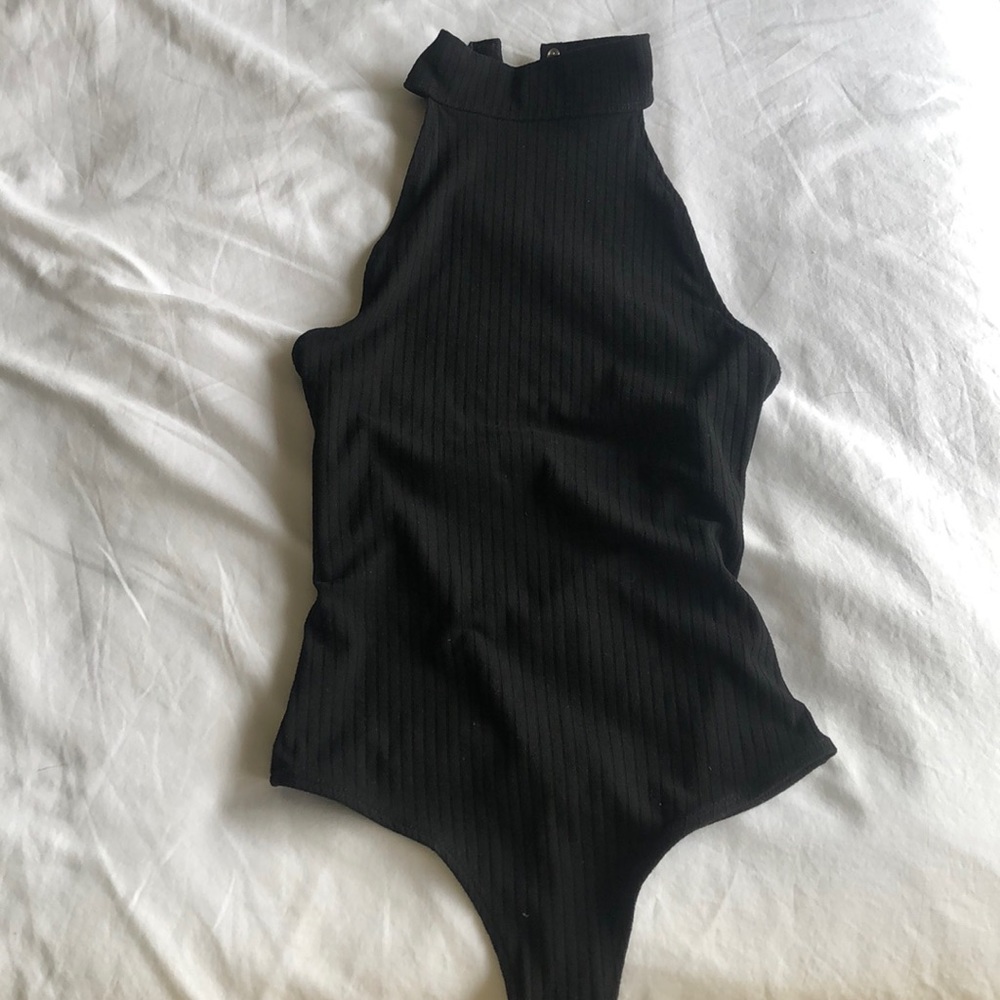 Ribbed halter neck bodysuit